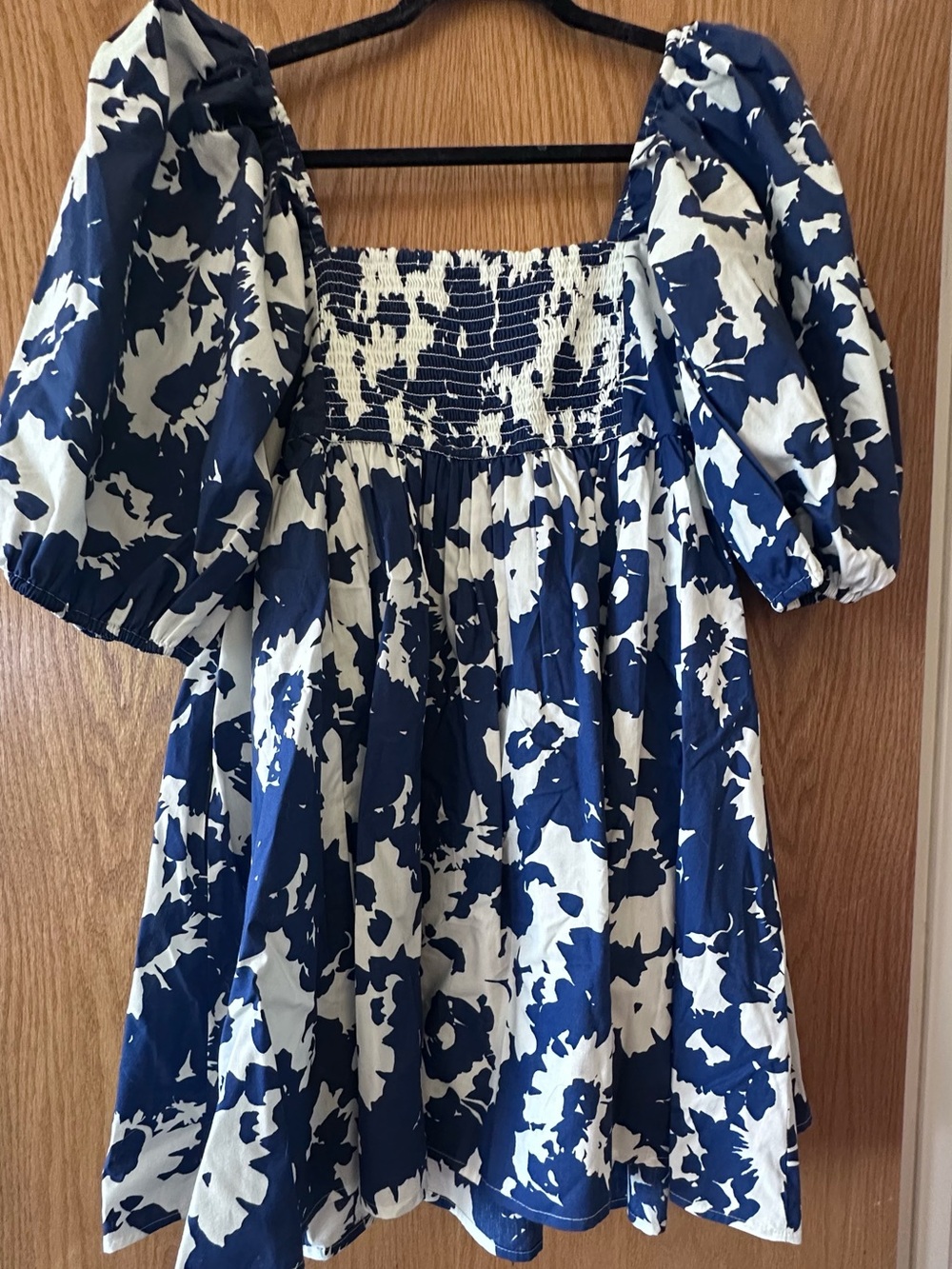 Abercrombie & Fitch Navy and White Smocked Bodice Dress - Picture 2 of 3